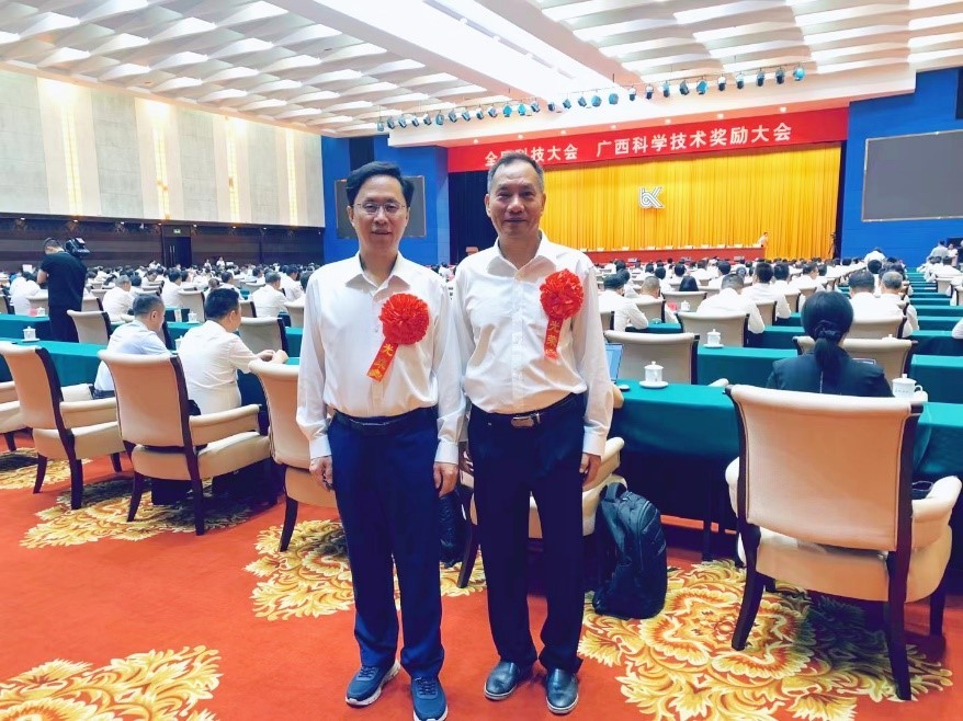 东风柳州汽車(chē)有(yǒu)限公(gōng)司两项成果荣获科(kē)學(xué)技(jì )术进步奖二等奖