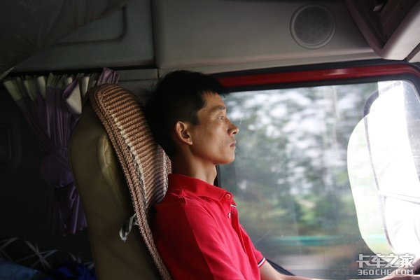 3年买了3台車(chē) 乘龙H7到底哪里吸引他(tā)？