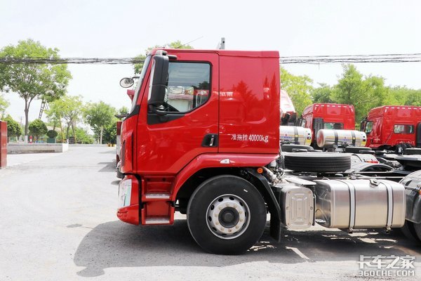 平顶車(chē)身低至2米8 这台乘龙H5不怕限高