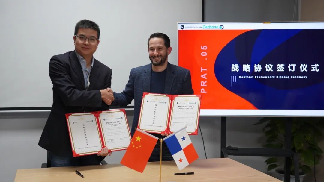 “您有(yǒu)一份来自巴拿(ná)马的2000台订单，请查收！”