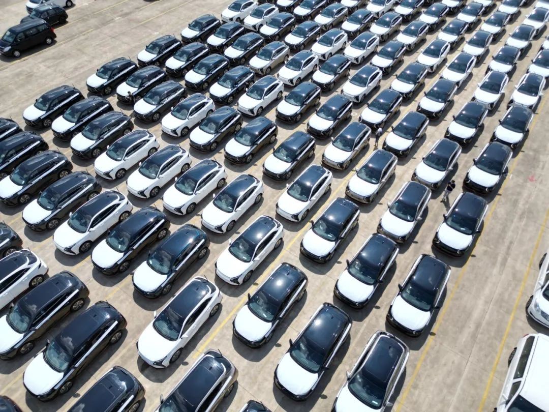 400台！东风风行纯電(diàn)新(xīn)能(néng)源車(chē)交付以色列
