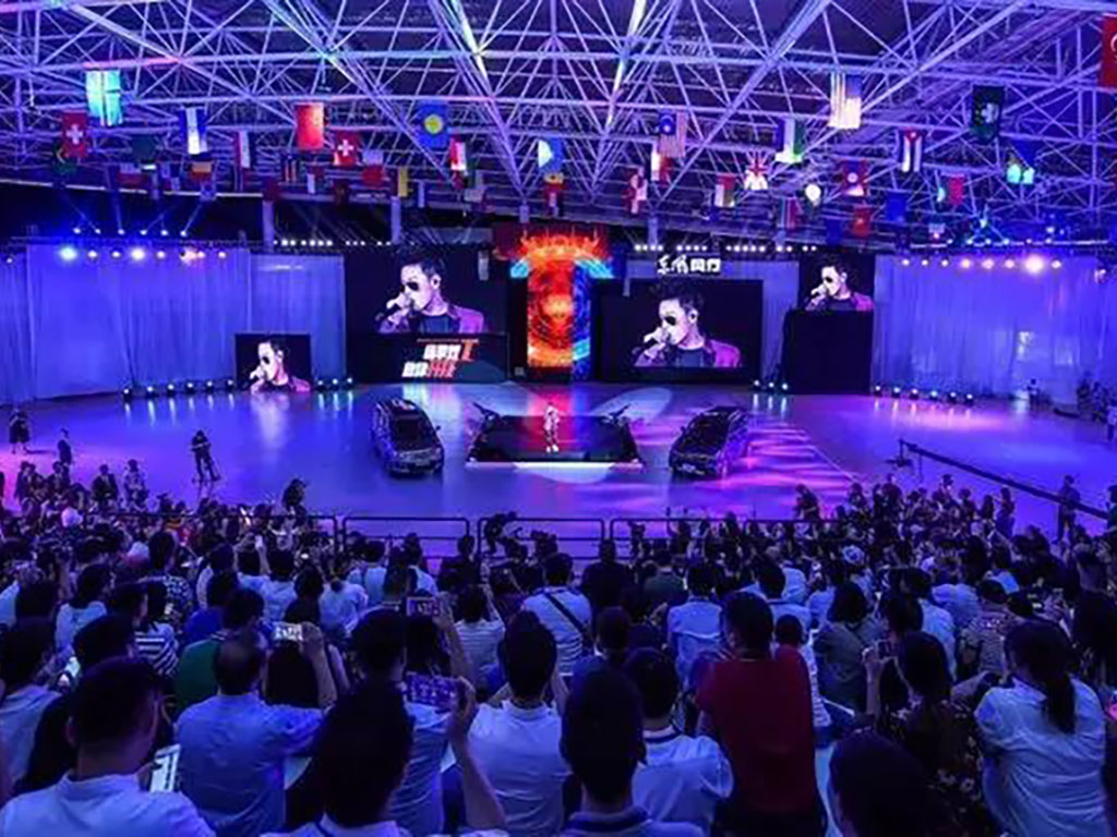 Dongfeng Fengxing new product introduction-03-Pan Weibo